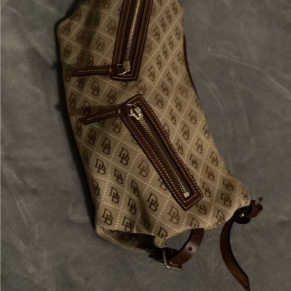 Dooney & Bourke Tan and Brown Shoulder Bag - Picture 5 of 8